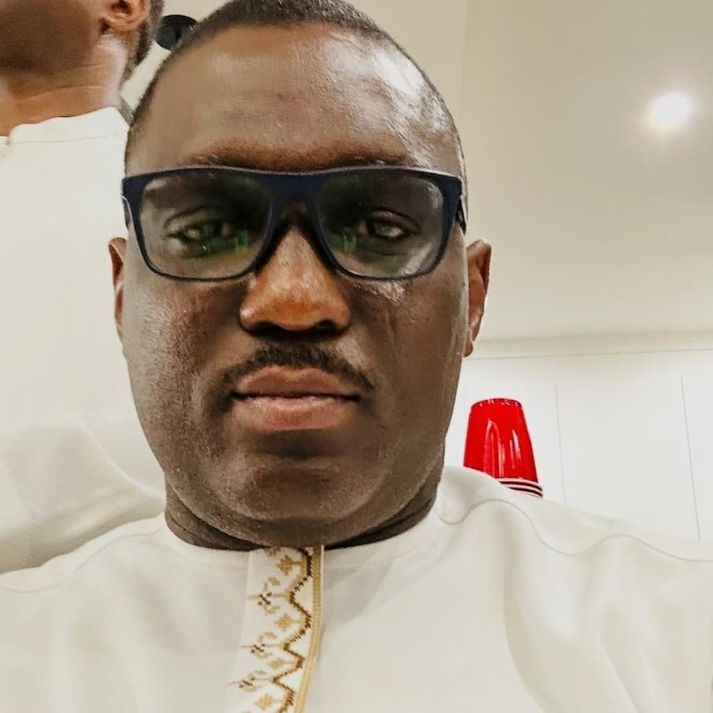 Hon. Tunji Ishola
